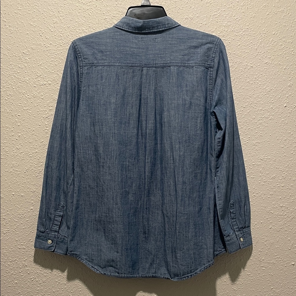 Old Navy Classic Indigo Button-Up Shirt - Picture 4 of 4